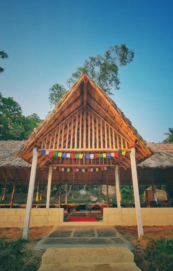 Lazy Panda Hotel Hampi Exterior foto