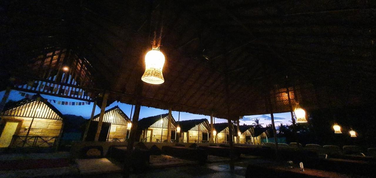 Lazy Panda Hotel Hampi Exterior foto